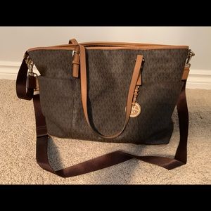 Micheal kors diaper/ duffle bag